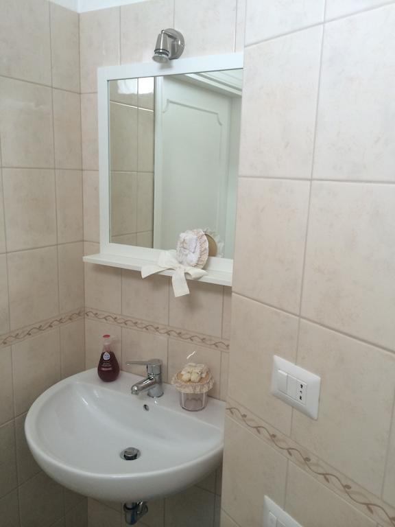 Azzurramare Bed & Breakfast Grottammare Habitación foto